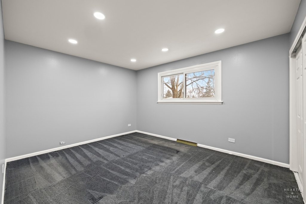 1923 E Pawnee Lane - Photo 16