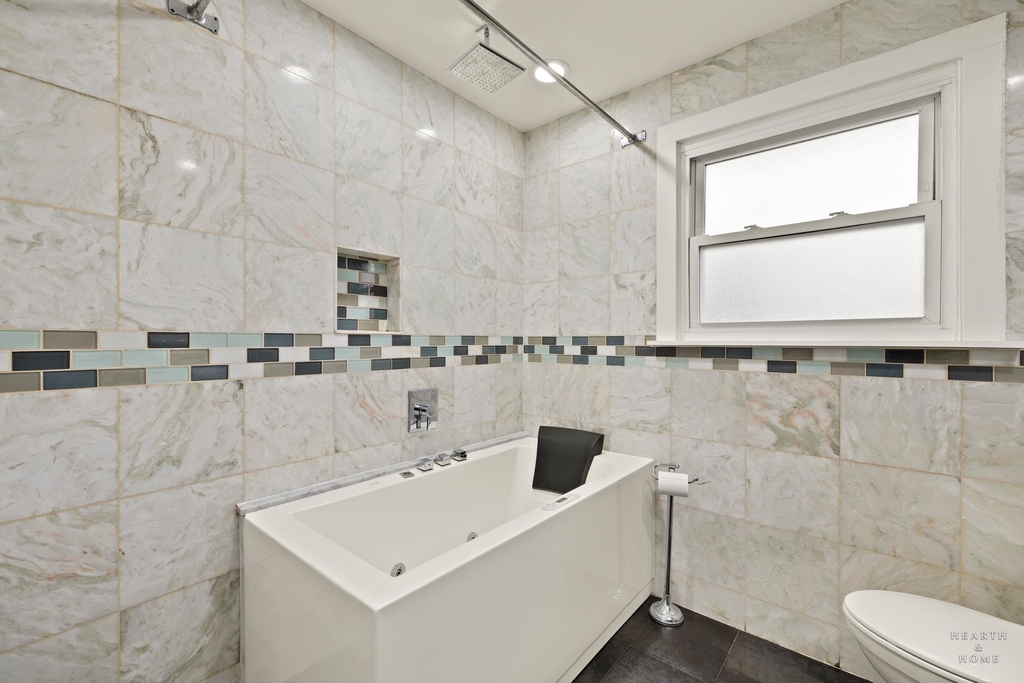 1923 E Pawnee Lane - Photo 18