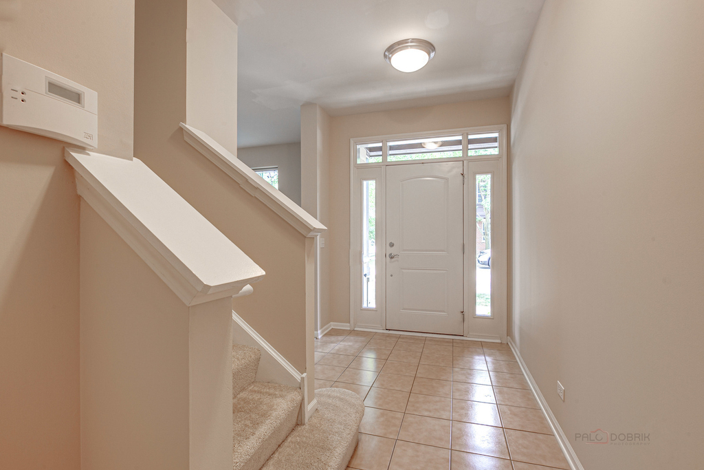 726 Summit Lane - Photo 3