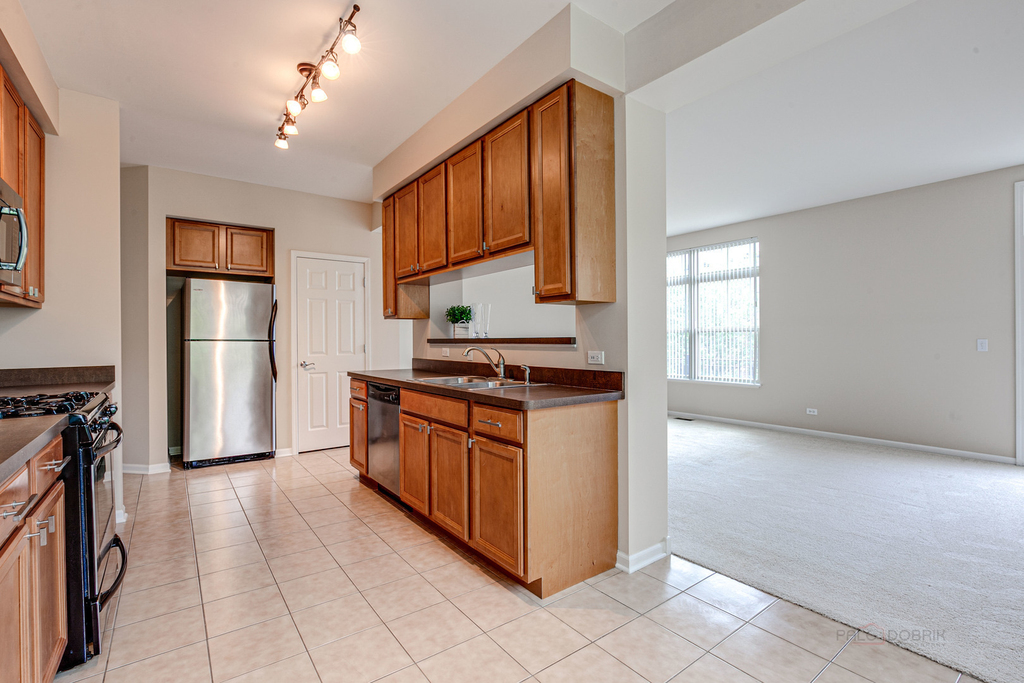 726 Summit Lane - Photo 10