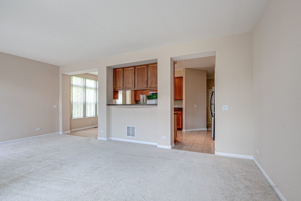 726 Summit Lane - Photo 9