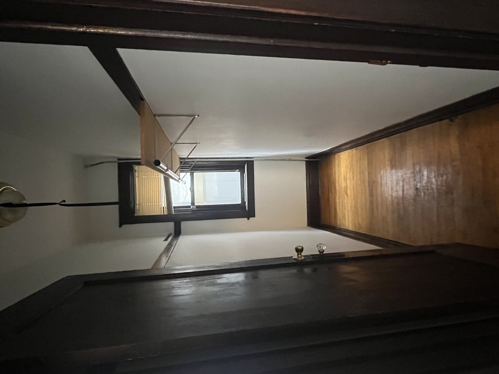 8548 S Manistee Avenue - Photo 7