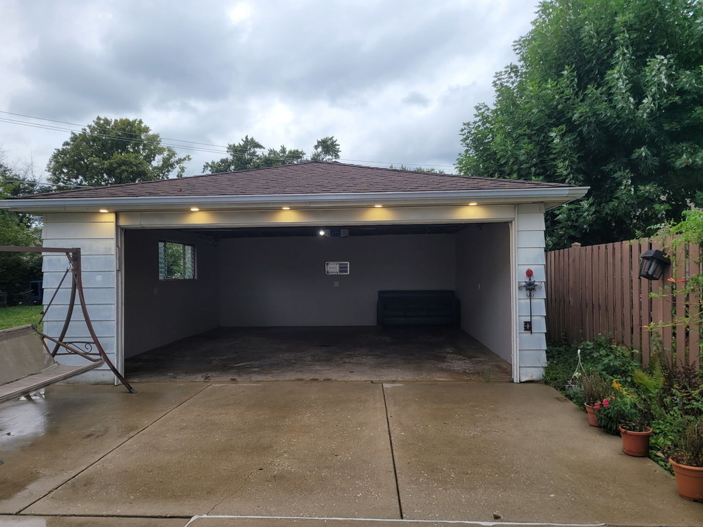 9104 Oleander Avenue - Photo 27