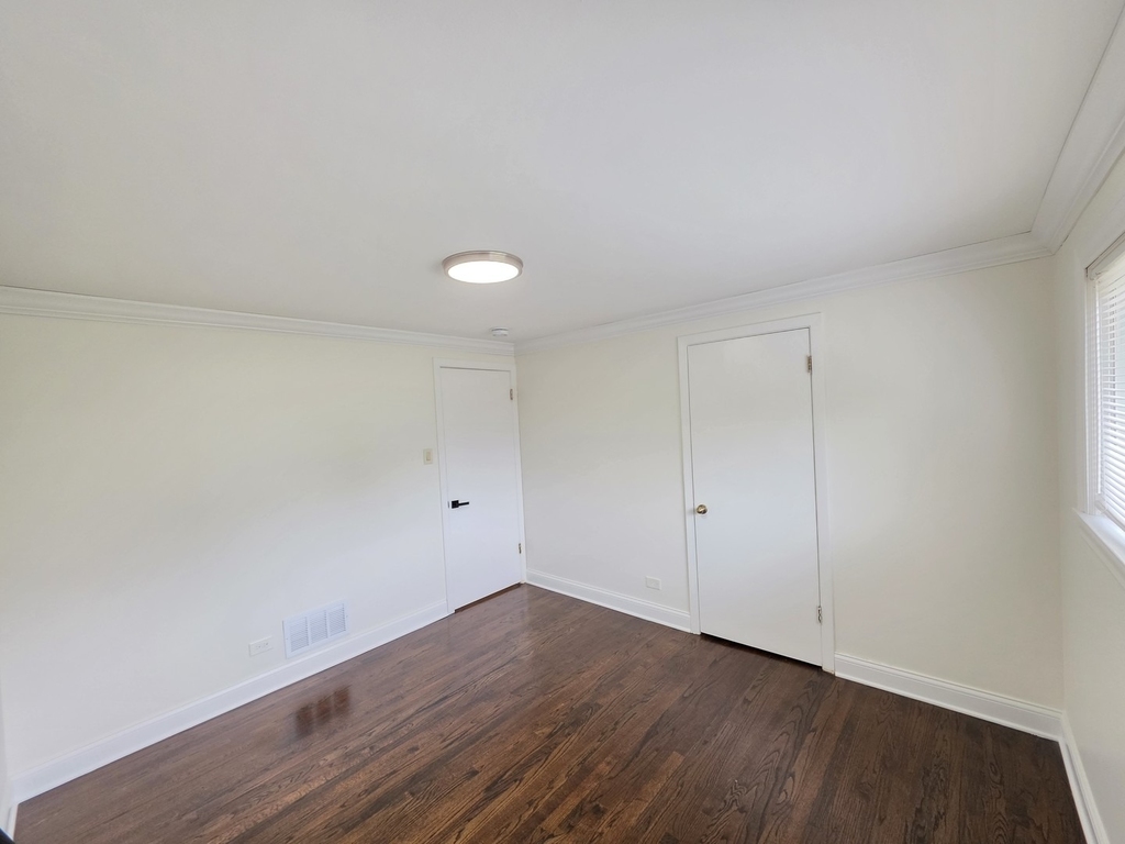 9104 Oleander Avenue - Photo 17