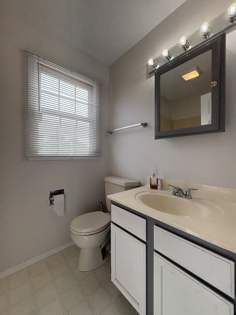 707 N Golfcrest Road - Photo 15