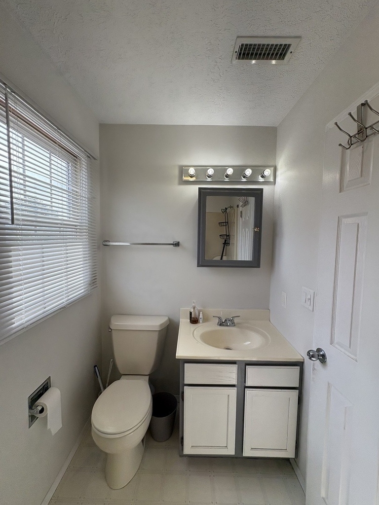 707 N Golfcrest Road - Photo 13