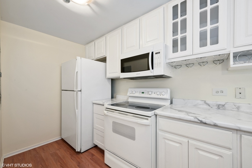 61 W 15th Street - Photo 3