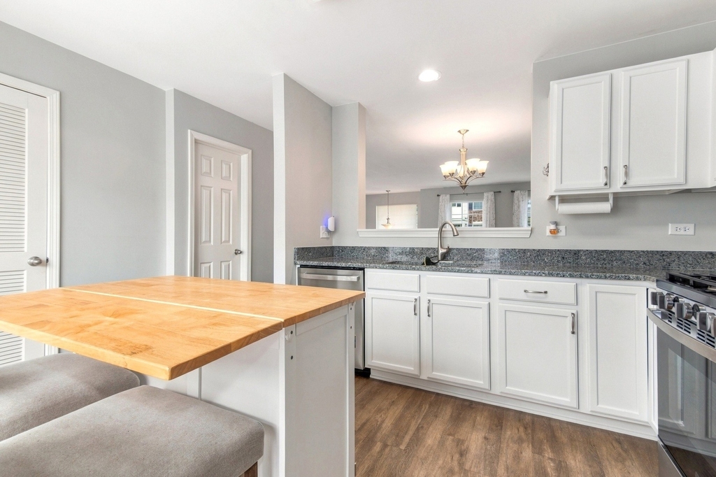 24615 Patriot Square Drive S - Photo 7