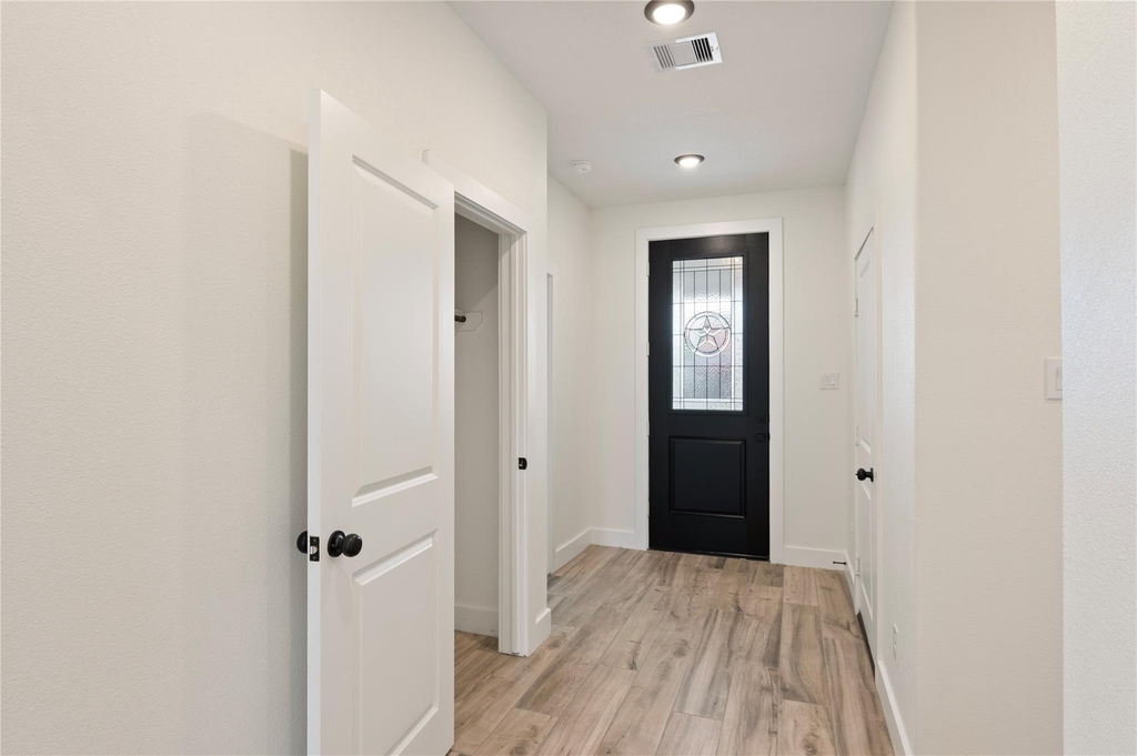 3018 Rust Avenue - Photo 6
