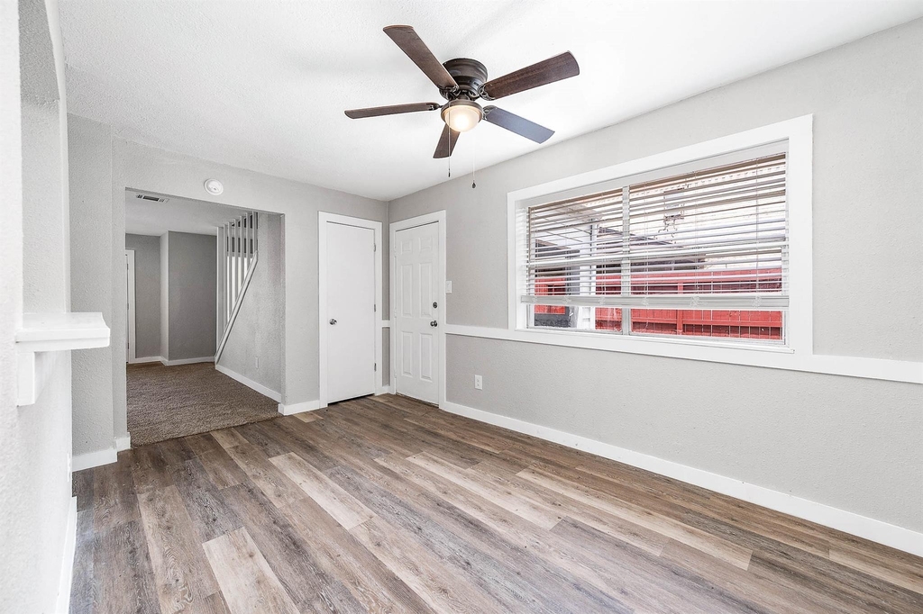 4618 W Orange Street - Photo 7