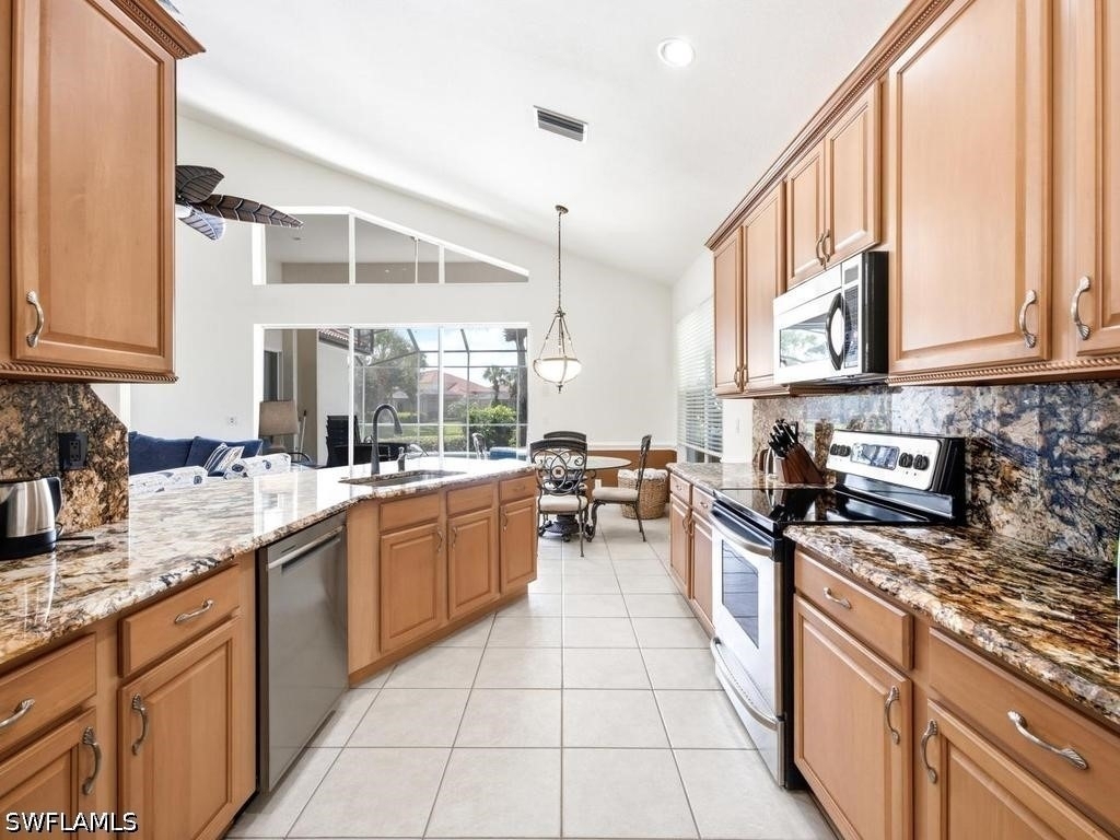 9980 Isola Way - Photo 5
