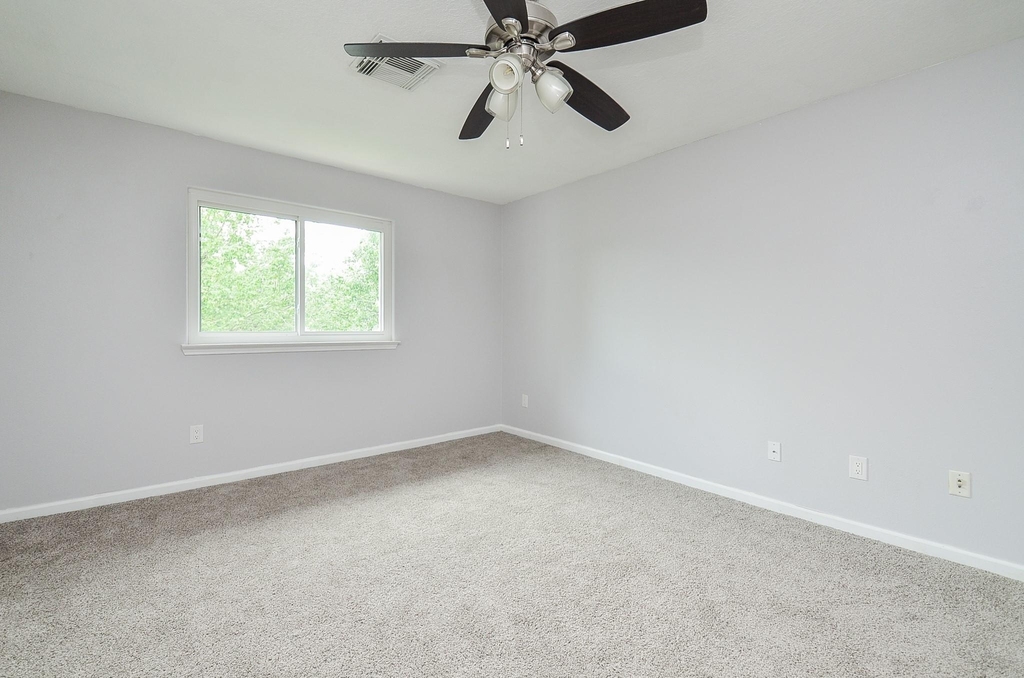 6211 Pebble Canyon Court - Photo 23