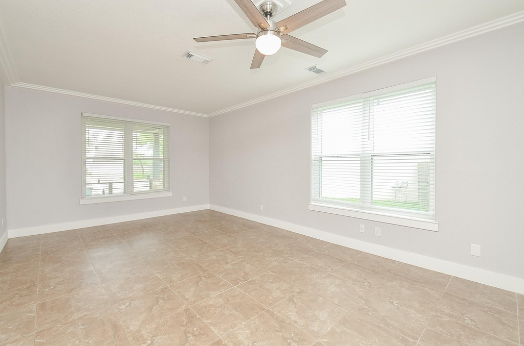6211 Pebble Canyon Court - Photo 6