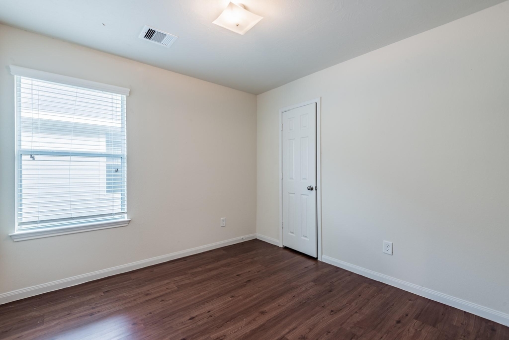 14942 Hidalgo Valley Lane - Photo 14