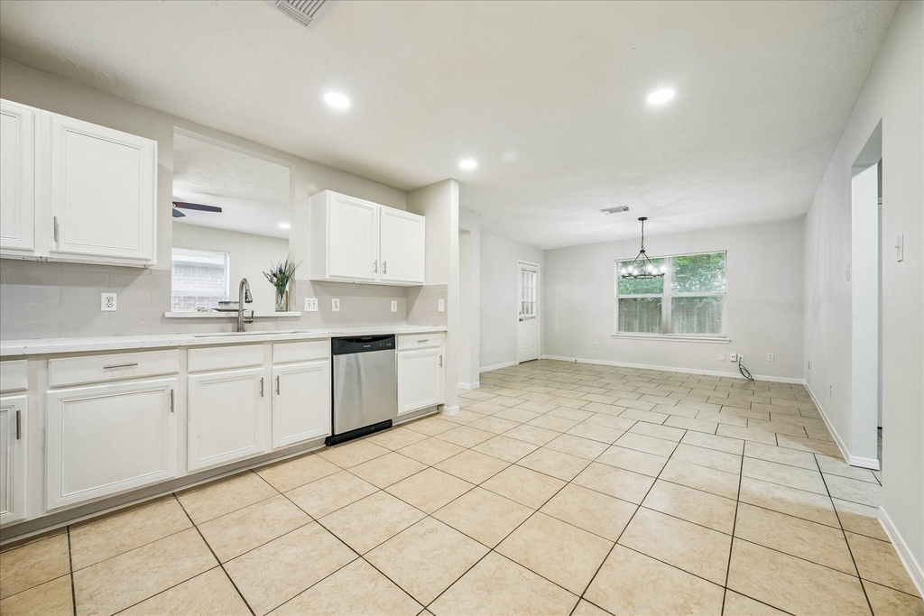 5239 Sugar Bush Drive - Photo 13