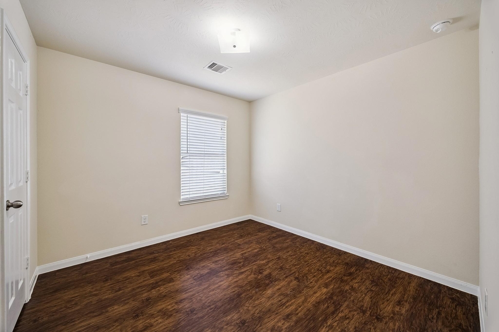21431 Wilona Way - Photo 10