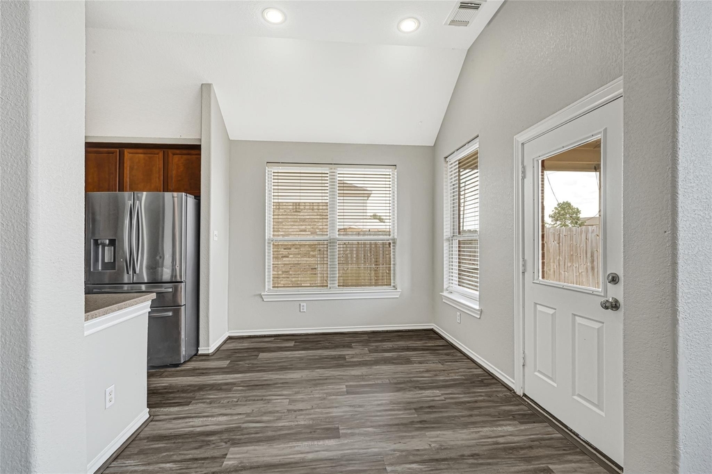 30414 Avera Creek Drive - Photo 8
