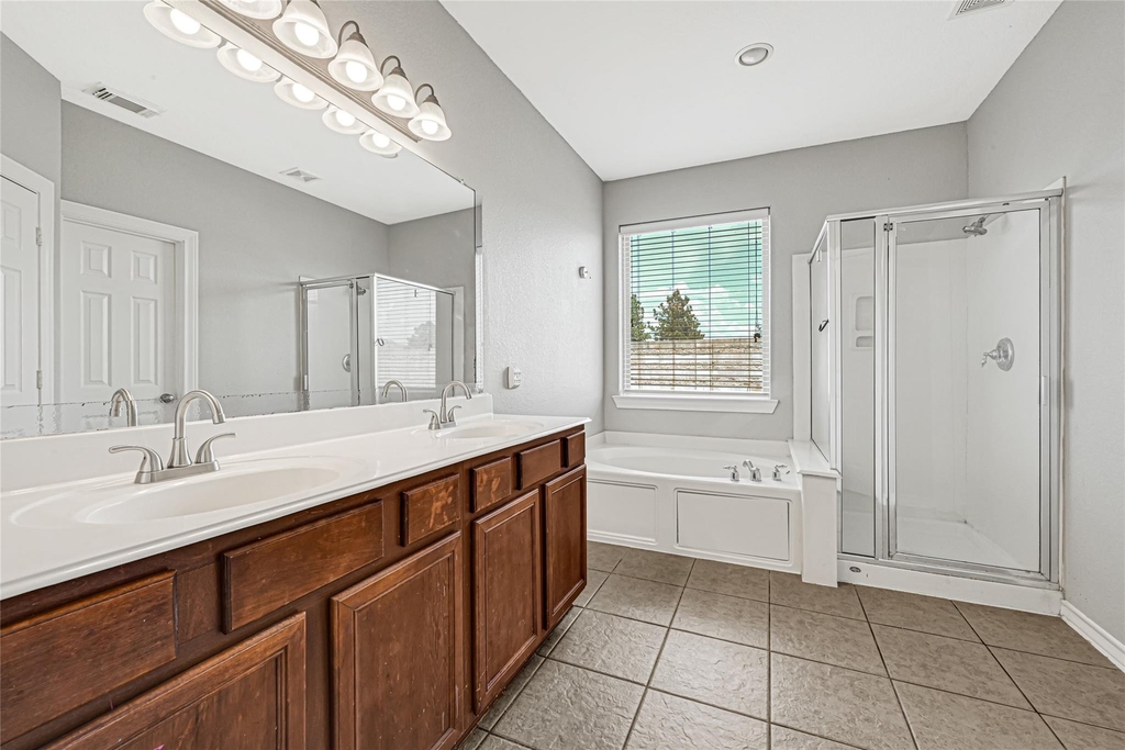 30414 Avera Creek Drive - Photo 14