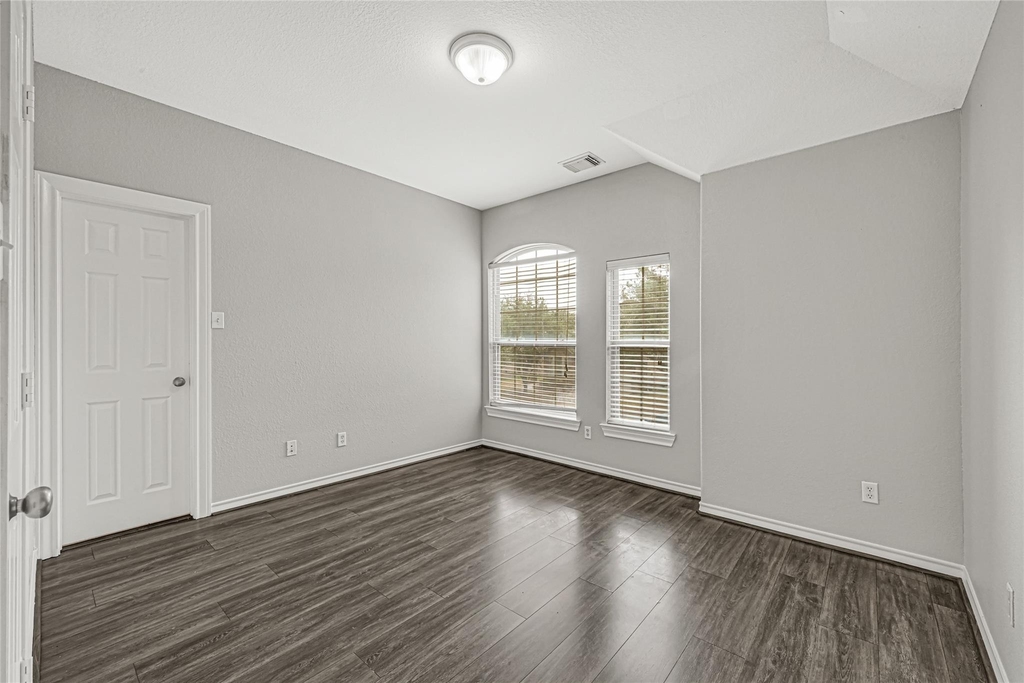 30414 Avera Creek Drive - Photo 23