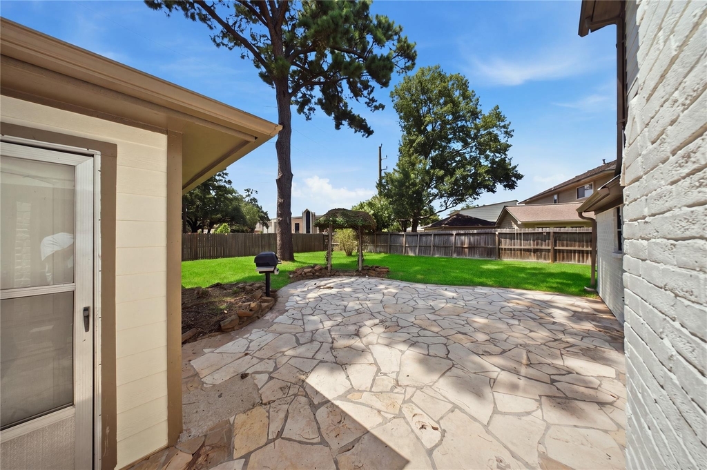 13903 Charlynn Oaks Dr - Photo 38