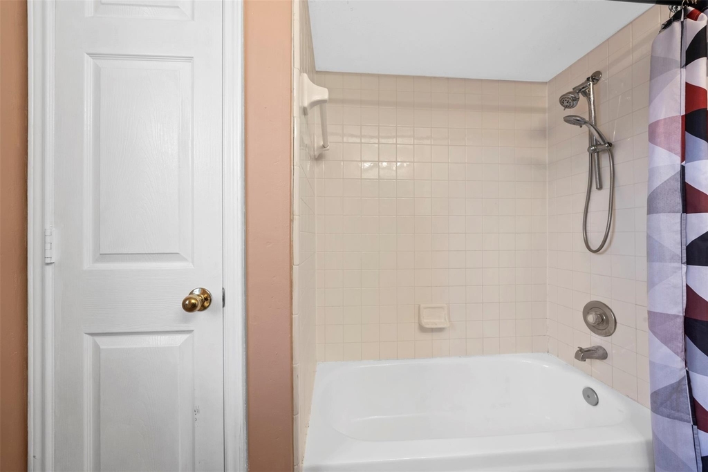 19119 Timber Trace Drive - Photo 23