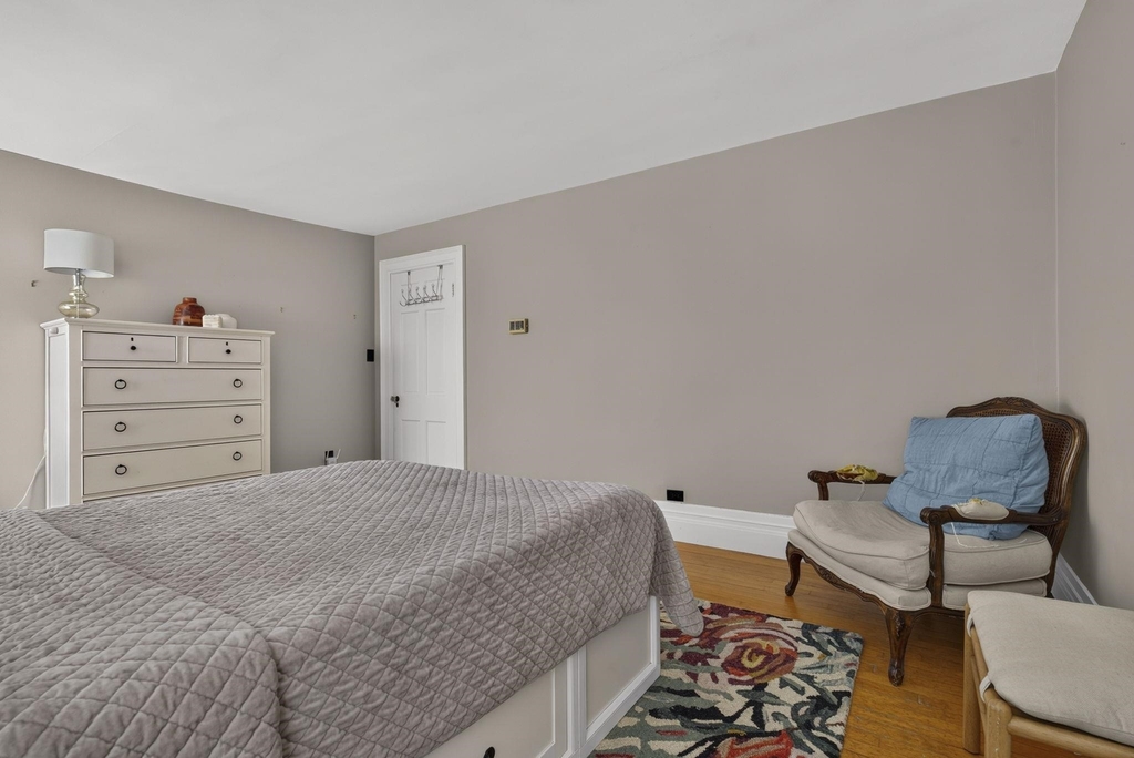 1189 Union - Photo 48