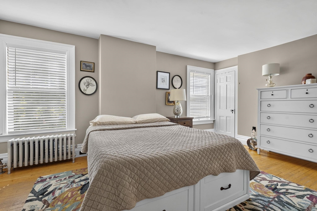 1189 Union - Photo 49