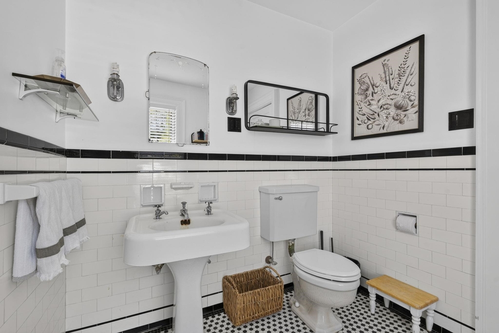 1189 Union - Photo 38