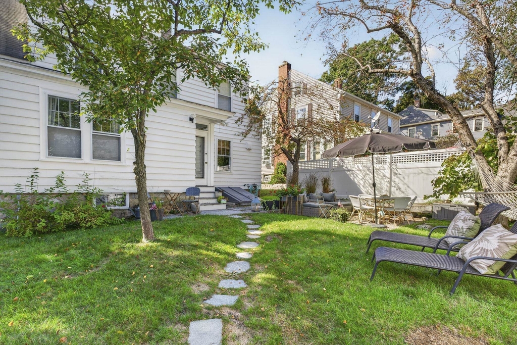 1189 Union - Photo 10