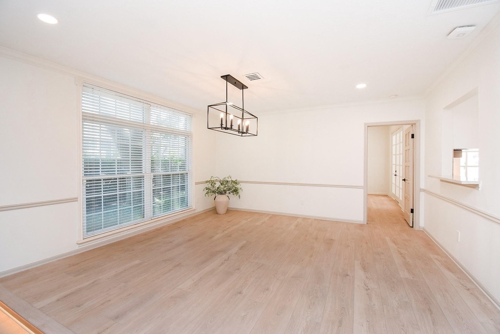 9342 Briar Forest Drive - Photo 10