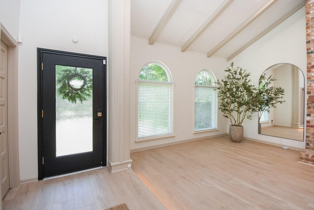 9342 Briar Forest Drive - Photo 4
