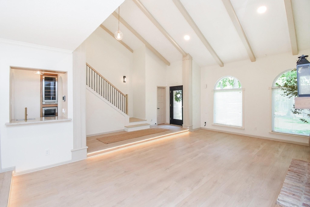 9342 Briar Forest Drive - Photo 9