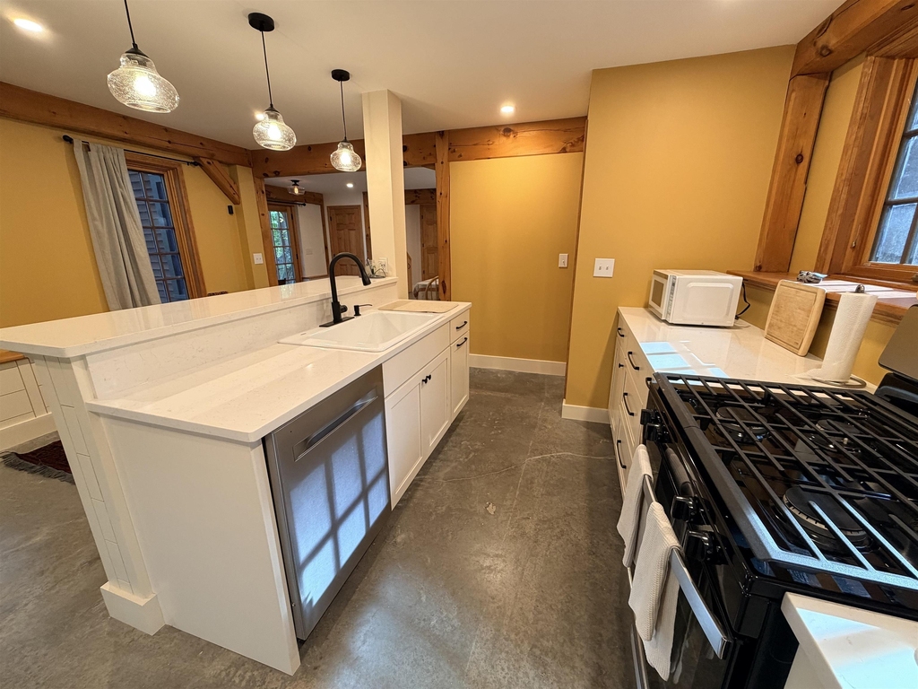 40 Colby - Photo 13