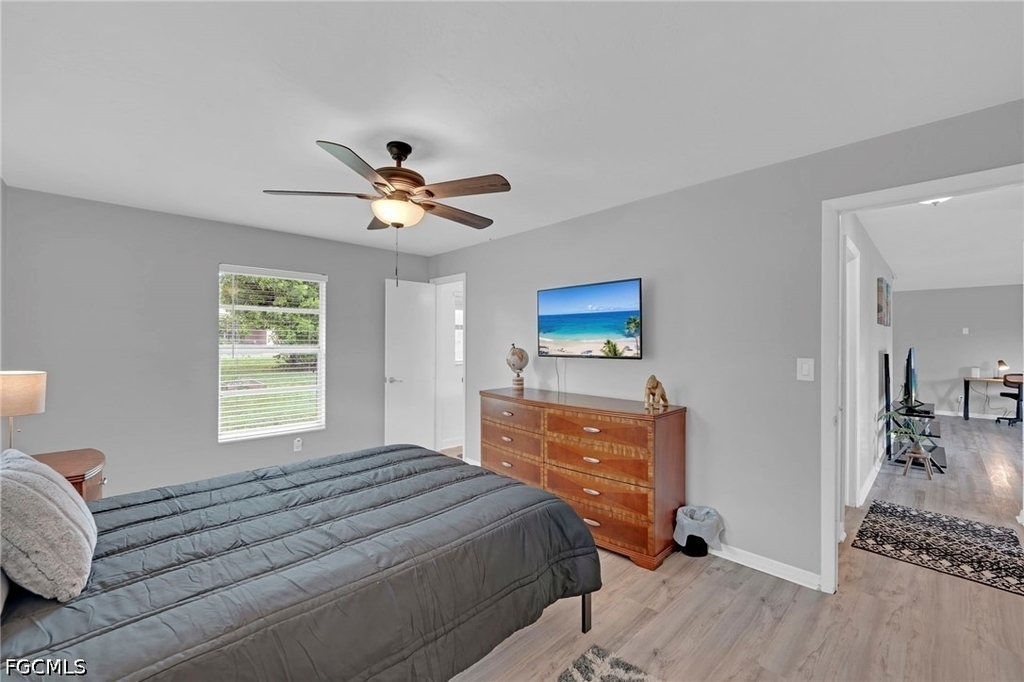 2506 Se 8th Avenue - Photo 18
