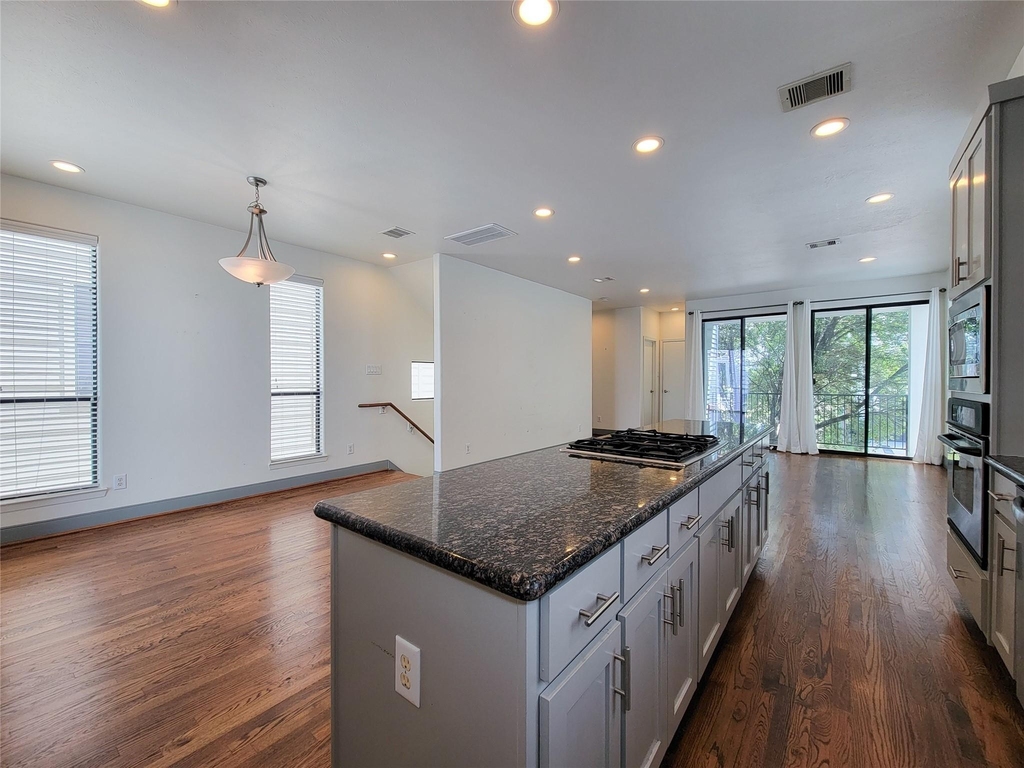 1432 Ennis Street - Photo 9