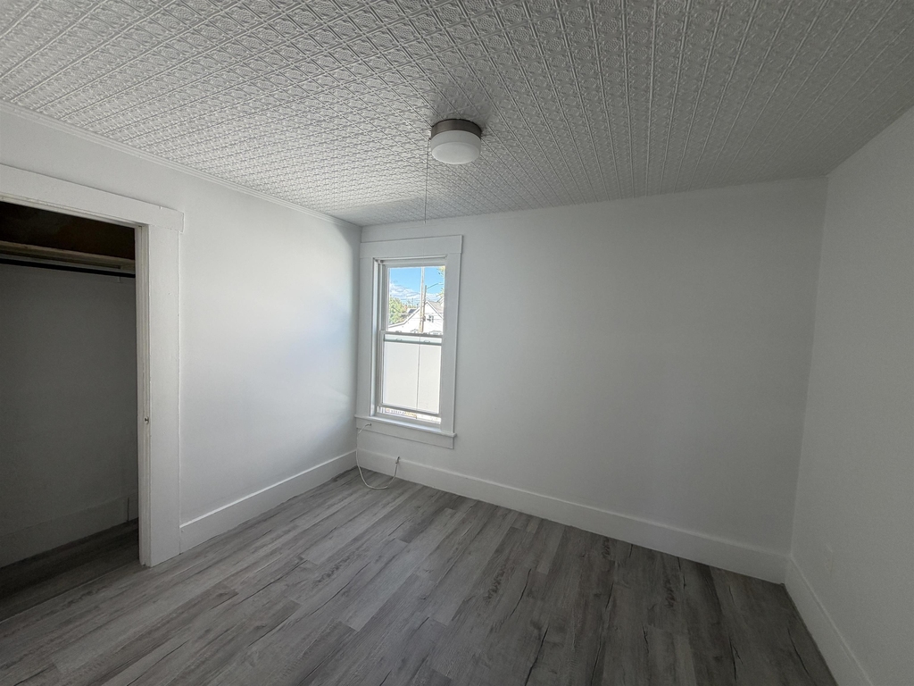 84 Essex - Photo 10
