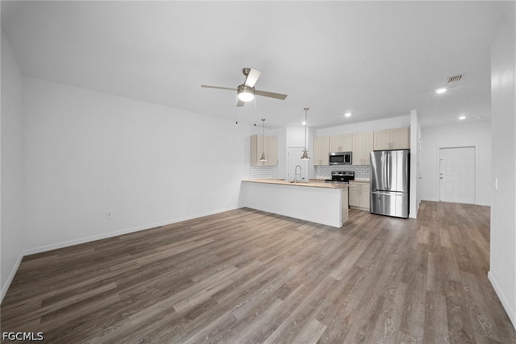 26481 Sandhill Boulevard - Photo 9