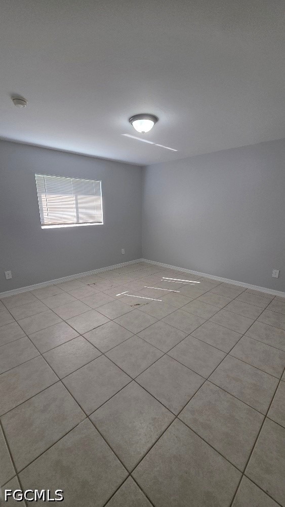 2405 Nobel Avenue - Photo 13