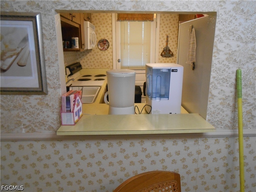331 Joel Boulevard - Photo 12