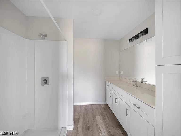 202 Nw 25th Place - Photo 4