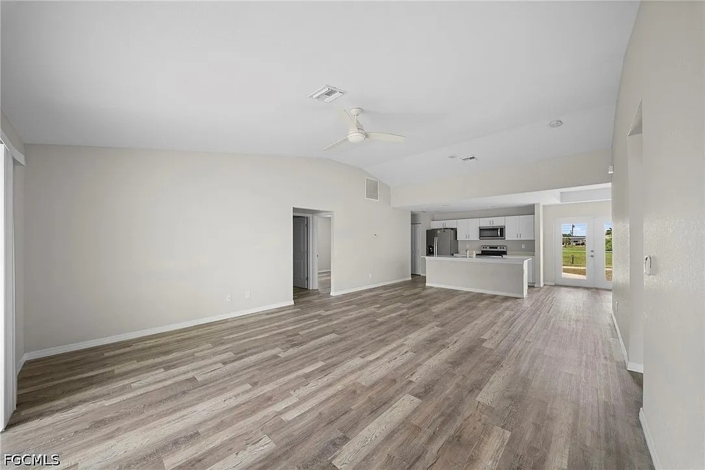 202 Nw 25th Place - Photo 24