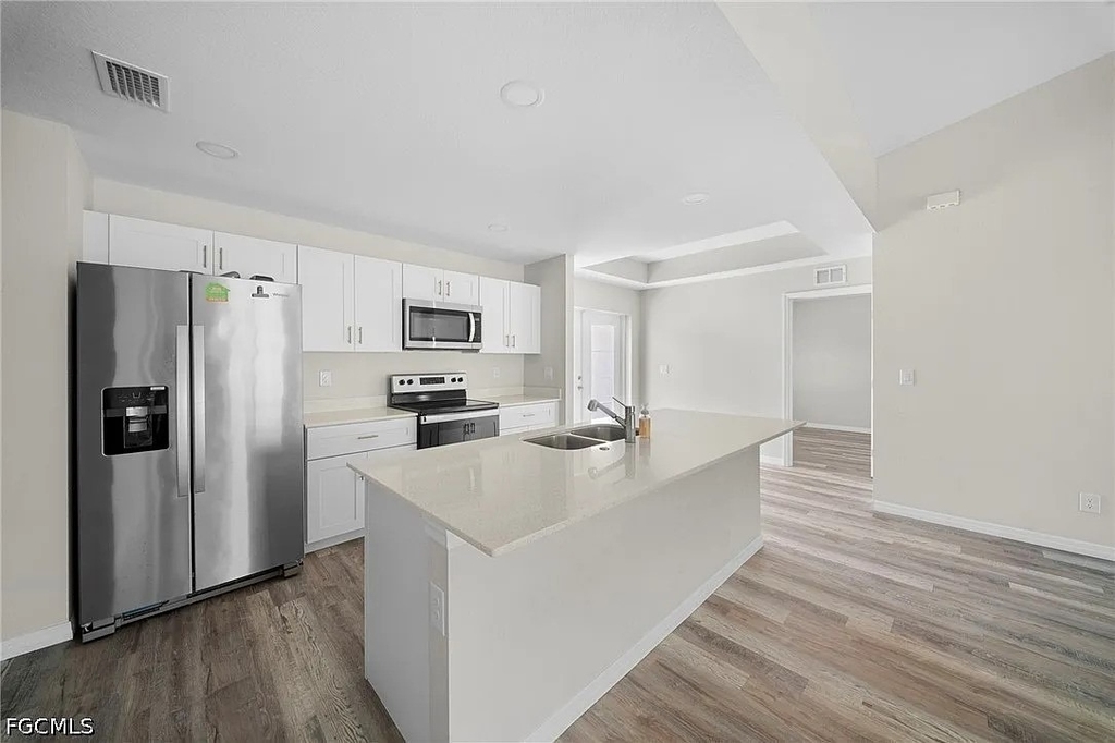 202 Nw 25th Place - Photo 17