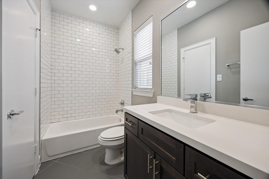 323 Eado Park Circle - Photo 22
