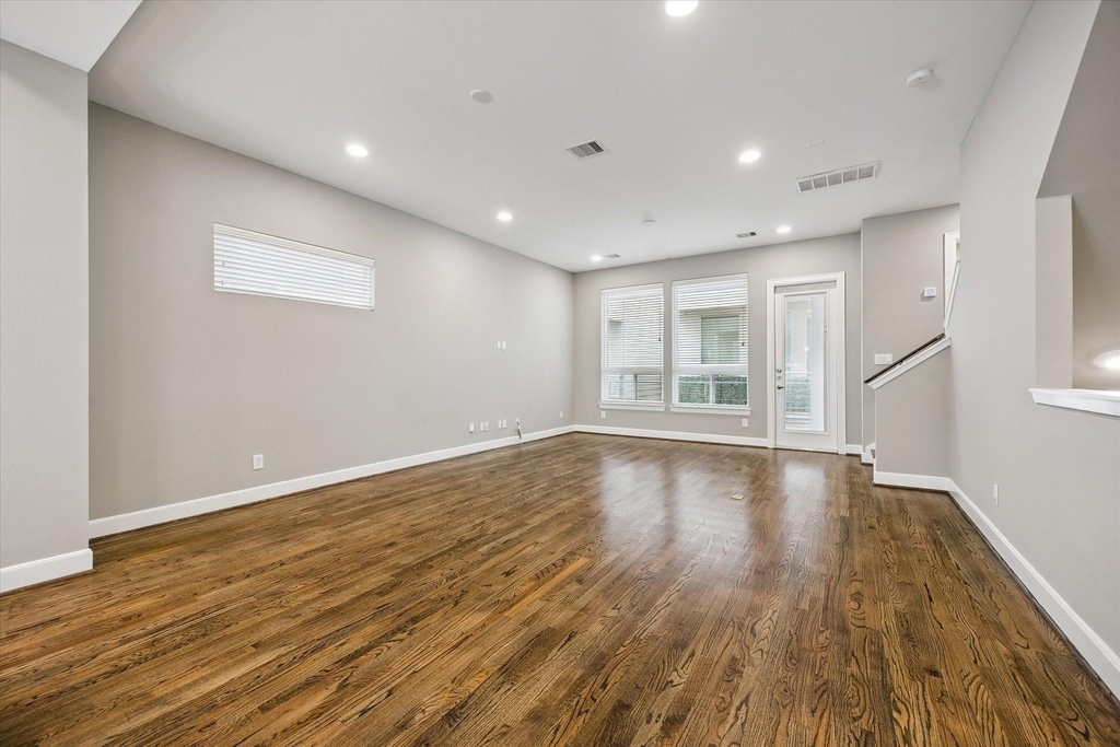 323 Eado Park Circle - Photo 14