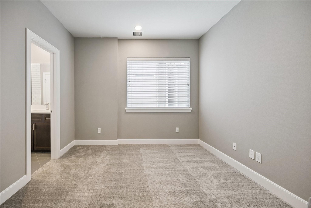 323 Eado Park Circle - Photo 20