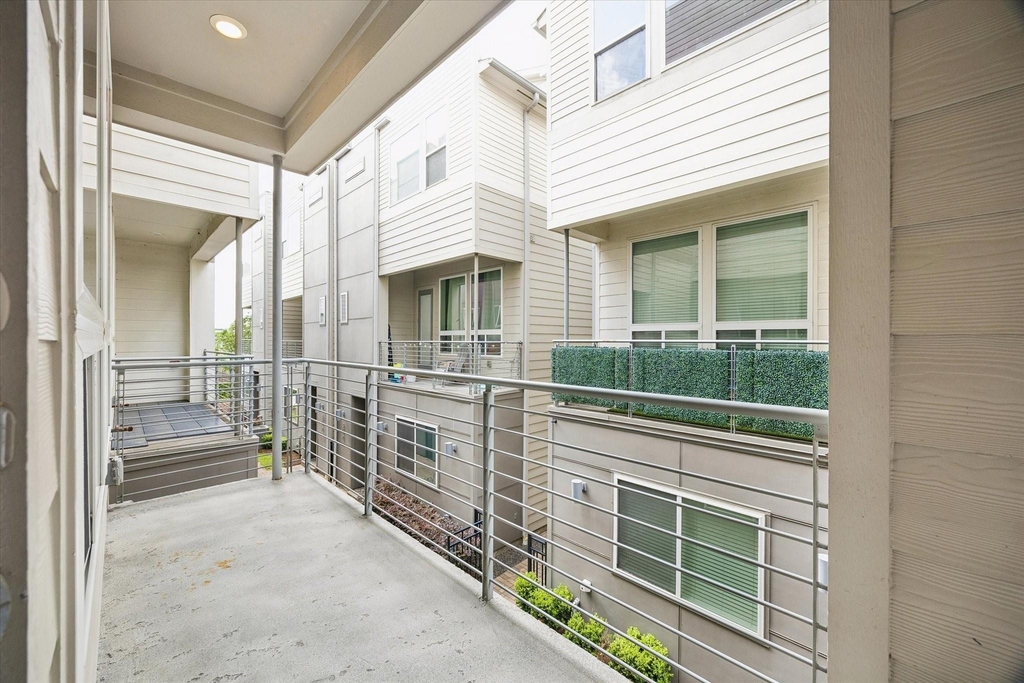 323 Eado Park Circle - Photo 24
