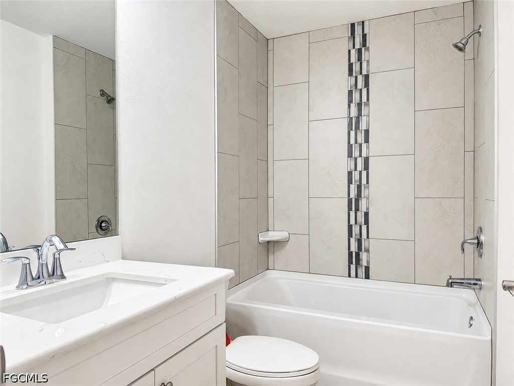 2711 20th Street Sw - Photo 4