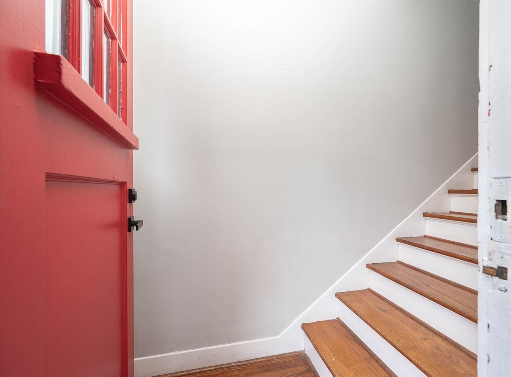 2509 Arbor Street - Photo 3