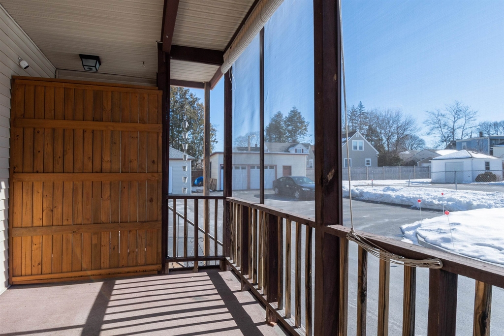 115 Belmont - Photo 6