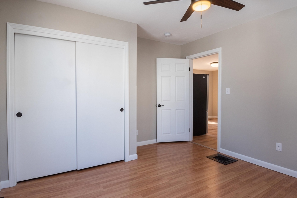 115 Belmont - Photo 34